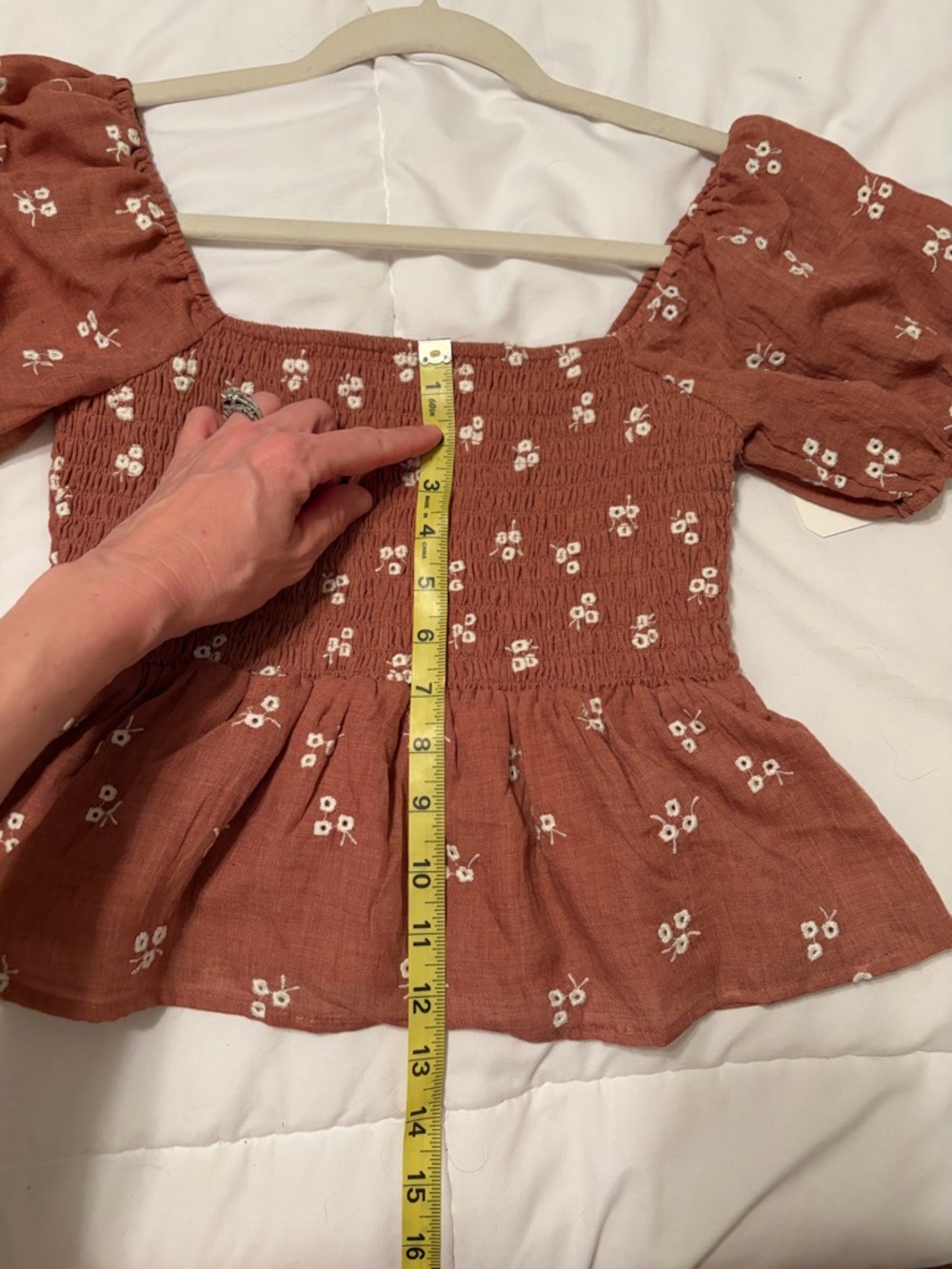 Altar'd State Rust Floral Puff-Sleeve Smocked Peplum Top - NWT Small - Picture 8 of 10